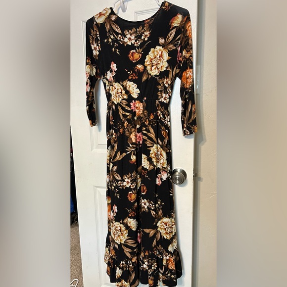 Black Dress with White/Pink Flowers - Picture 2 of 4